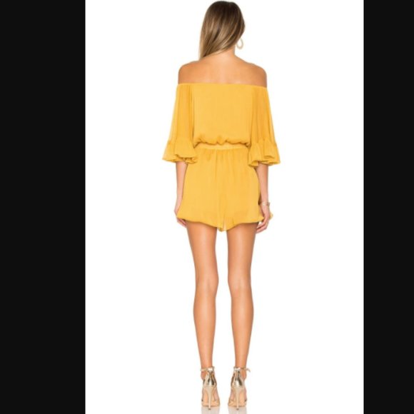 Endless Rose Honey Yellow Ruffled Sleeve Romper - Picture 4 of 8